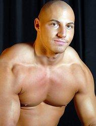 Justin Riddick wants to show you his large hot muscles, and who can blame him! Who would want to miss his finely chiseled abs getting coated with a nice thick layer of man milk!?!
